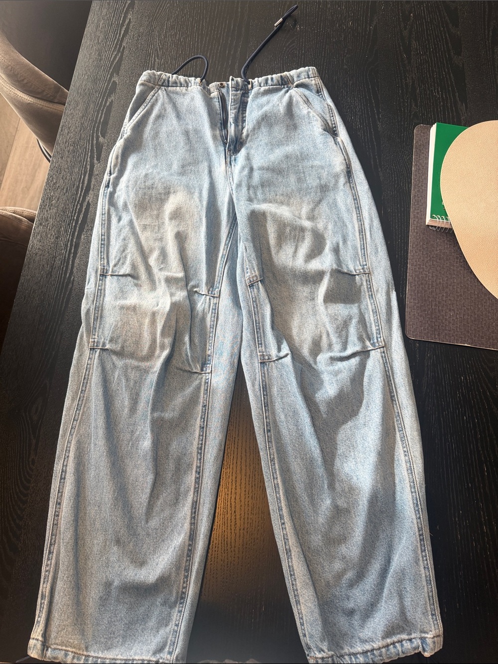 Relaxed Light Blue Women’s Boyfriend Jeans with Drawstring Waist